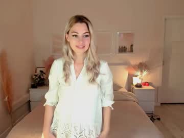 female cam girl lil_aileen image #3951313