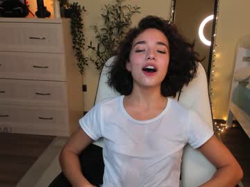 female cam girl ella_flar_ image #2805678