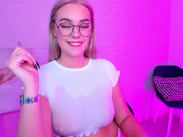 female cam girl 8a8y_nura image #1337710