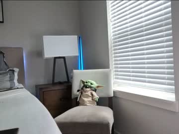 female cam couple ari_lovexo image #2469182