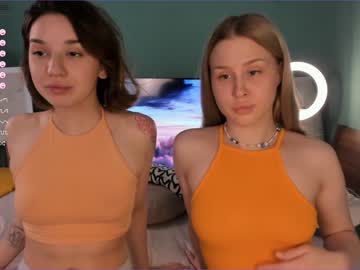 female cam couple huntertiana image #2360024
