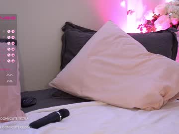 female cam girl ezra image #1019222