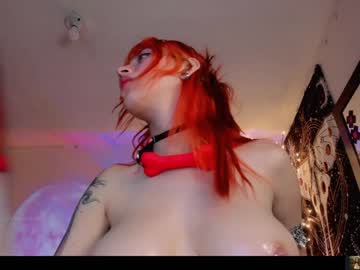 female cam girl nebamazee image #3617217