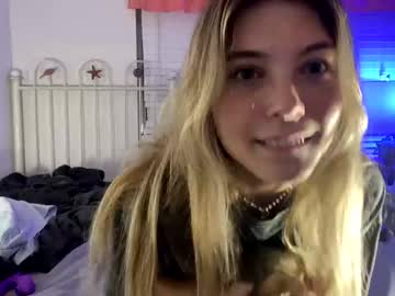 female cam girl lilruchi image #2055432