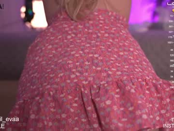 female cam girl lil_eva image #2310448