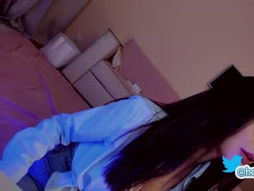 female cam girl hollyextra image #2891389