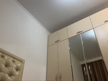 vivianna_mu  female  webcam