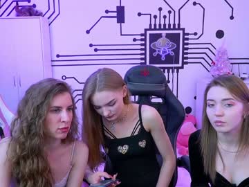 female cam couple anabel054 image #880311