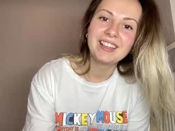 newyearprize  female  webcam