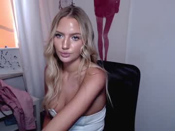 female cam girl shy_zorii image #1734116