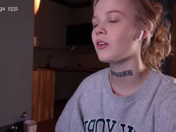 female cam girl tendertainted image #2781518