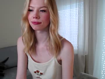 female cam girl sonyaplush image #1775452