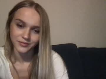 katty_kerol  female  webcam