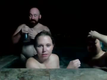 female cam couple testiterri image #2466491