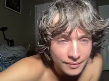 female cam man ethanbakerr image #1092640