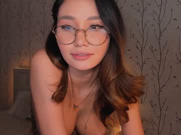 female cam girl killer_face image #227533