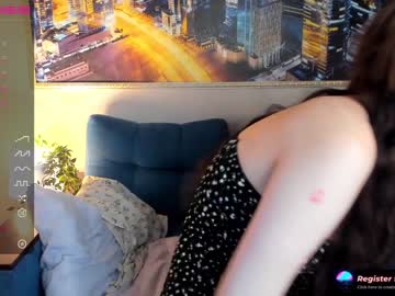 female cam girl nessa_more image #3395115