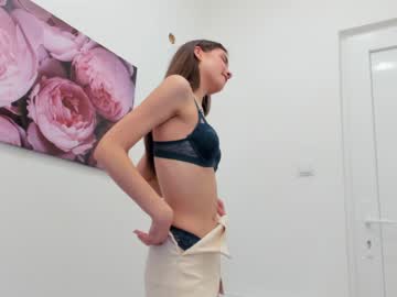 female cam tranny abella_danger_x image #1354029