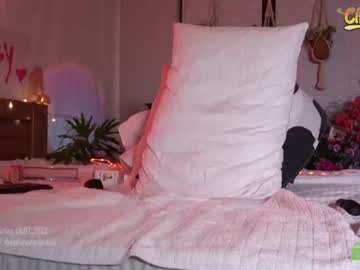 female cam girl _deepthroatgalactica image #3751930