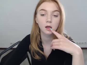 female cam girl sweet_shy_shy image #2078034