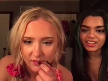 female cam girl ava_r214 image #970512