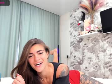 female cam girl joconda image #2414484