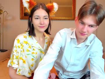 female cam couple del_n_wayne image #1499354