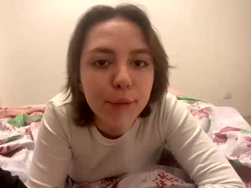 holldydolly18  webcam