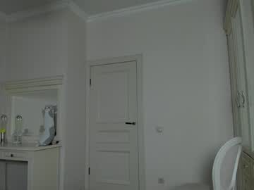 female cam girl eleonora_linn image #2803777