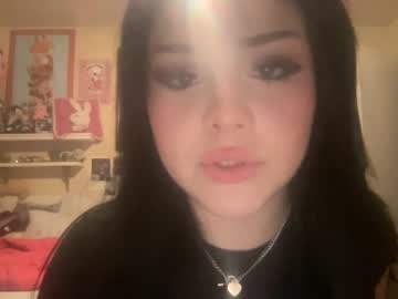 female cam girl x3lili image #3994627