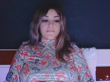 female cam girl mayadelevinnge image #1942405