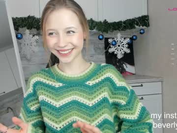 female cam couple beverlyvega image #3352502