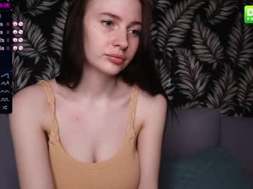 female cam girl fallen_angel_18 image #1555207