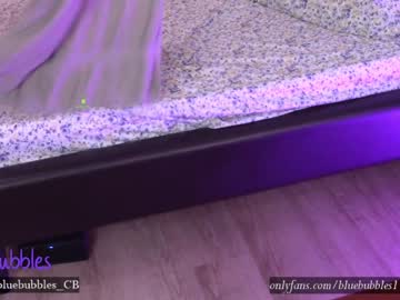 female cam girl blue_bubbles118 image #1056558