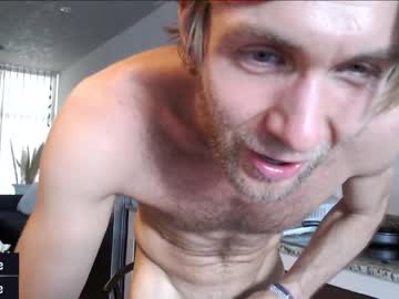female cam man skier4lyfe image #1737770