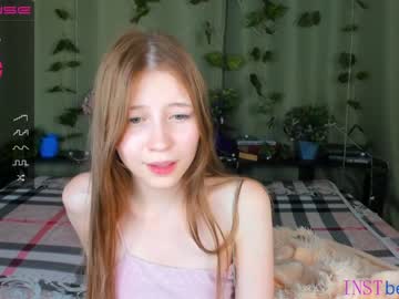 female cam couple beverlyvega image #2276551