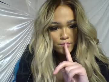 female cam girl ari_02 image #3942399