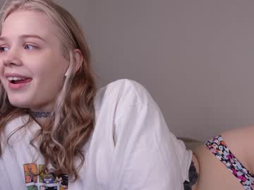 female cam girl tendertainted image #2723946