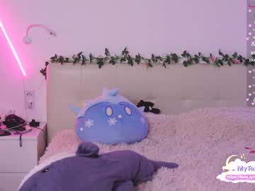 female cam girl holliwould_ image #3159186