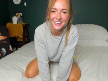 female cam girl innocentprovenguilty image #2463219