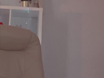 female cam girl mia_milagros image #1337014