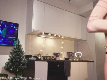 female cam girl blackmango_mary image #1269091