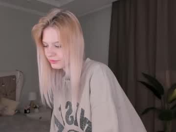 female cam girl itsagoodtimeformagic image #3973347