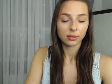 female cam girl kiska_kiss image #2189005