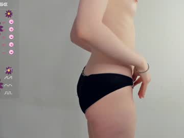 esmaalison  female  webcam