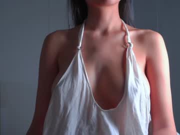 female cam girl houseofkei image #1435209