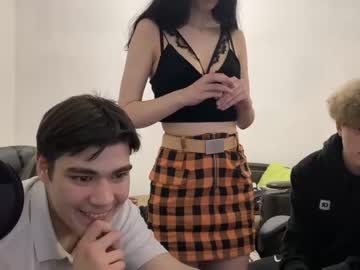 female cam couple the_lnd image #1845358