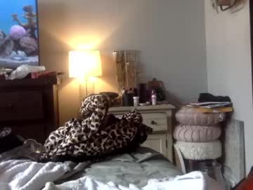 female cam girl tinychanellove image #3257079