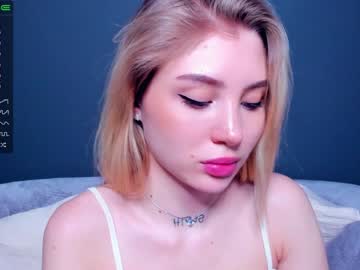 female cam girl evalanis image #1813296