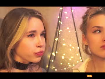 female cam girl a_mhere image #3457110